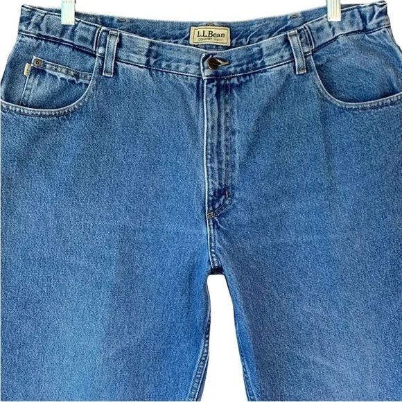 L.L. Bean Vintage Comfort Waist Straight Leg Denim Blue Jeans 40 X29 Medium Wash - Picture 3 of 16